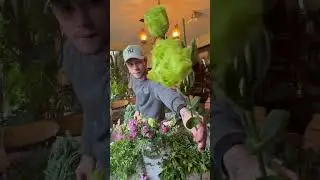 Floral Design in Mexico 🇲🇽 | Central de Abastos Finds & Arrangement Process
