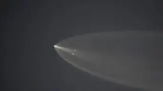 SpaceX Falcon 9 rocket launches 22 Starlink satellites from Vandenberg SFB, California 04-01-24