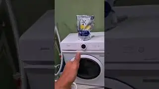 Rinso Matic Liquid Deterjen Cair 1.65 L [Kemasan Baru]