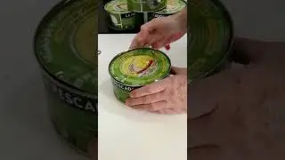 Tuna Flakes #shortvideo #tunafish #canopener #everydayfood #cannedtuna #asmrvideo #cookingchannel