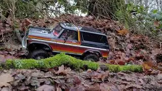 TRAXXAS TRX4 Ford Bronco'79 // Sarah Connor drives like Captain Kathryn Janeway! 😁