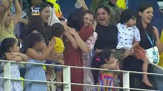 Chennai super kings and // beat kkR by 27 Runs in the #VIVOIPL #fainal & clinch their //IPL2K21