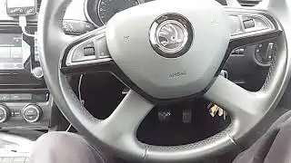 Skoda Octavia mk3 heated mirrors.