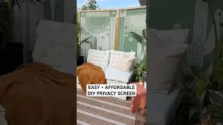 Make a cute privacy screen without spending a TON of $$$ on lumber! #diytutorial #diyhome