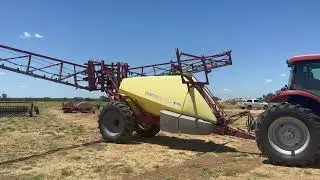 HARDI COMMANDER FOLDING WING BOOM SPRAY