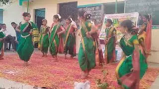 #schoo# dance  केंद्रस्तरीय जिल्हा परिषद अध्यक्ष चषक स्पर्धा पर्यावरण गीत सादर केले...
