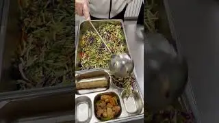 What&rsquo;s for lunch in China ? P.1026 #america #lunch #shorts #viral #food #schoolfood #streetfoodideas