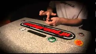 Szkoła Fingerboardingu - #8 Varial Kickflip (Andegrand.pl)