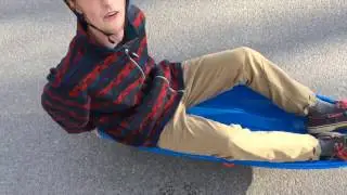 ROLLiNG iNTO SUMMER