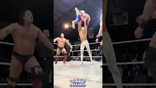 Arena  L&oacute;pez Mateos A.U.L.L ( CMLL ) M&iacute;stico, M&aacute;scara Dorada Y Templario Vs Soberano Jr , Los Ch&aacute;vez