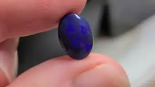 Blue Black Opal,  3.26ct from Lightning Ridge, Australia