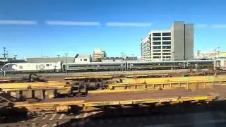 12/29/25 Pre: SCAX #678 METROLINK M608 to OCEANSIDE passing NPCU #90215, CDTX #2110 comets cars.