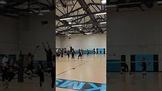😮 Tall Blocker Jumps, Camila Outsmarts Them Wit a TIP! #Block #Spike #Tips #ForYou #ViralShorts #4K