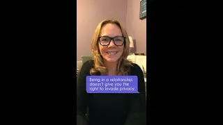 Is it OK to SNOOP Through Your Lover's Phone? Relationship Advice on Jealousy, Insecurity, & Trust