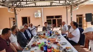 Хамидулла Шамсиев 9- май 2023 йил Салохиддин Мухиддинов хотра кечасида жонли ижро
