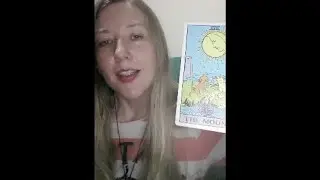 The Moon tarot card Love meaning