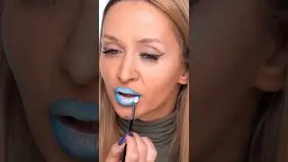 This Lip Look Looks Strange&hellip; And That&rsquo;s Exactly Why You Can&rsquo;t Look Away 🧊🧜&zwj;♀️