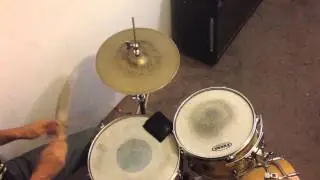 Grooves with paradiddles, linear phrasing and metric modulation (with transcription)