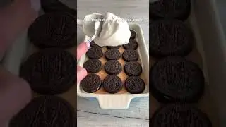Reese&rsquo;s & Oreo Peanut Butter Lasagna!?