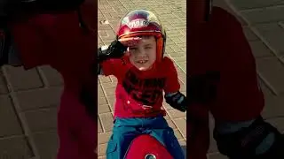 NUEVA MOTO PARA NI&Ntilde;OS! #shorts #espa&ntilde;ol #denlion #jugar #moto #ni&ntilde;os #nueva