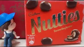 Шоколад Cadbury Nutties | Распаковка Cadbury Nutties | Обзор Nutties | Имеет ли Nutties неприятный вкус?
