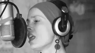 JULIE OZ.   