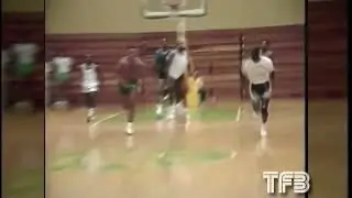 MJ with the jelly layup during a pick up game at Chapel Hill 1986 #NBAHighlightReels #GameDay