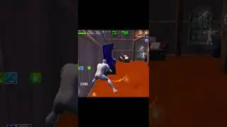 Never give A SMG to MOBILE players