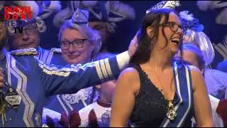 KG D&uuml;ssel-Narren e.V. - Inobhutnahme Nicole durch die Prinzengarde Blau-Weiss