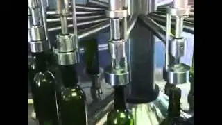 Wine being bottled at Groote Post.