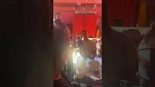 Полезный момент в Лос-Анджелесе 💙 (при участии Лоуренса Батлера)