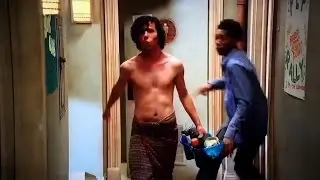 Axl Heck Moments Part 138 - The Middle