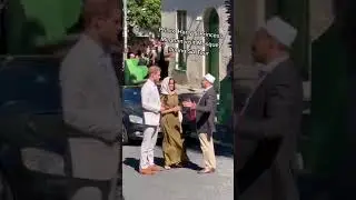 #Shorts #PrinceHarry #MeghanMarkle Prince Harry & Princess Meghan Visit Mosque During SA Tour