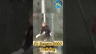 Oliver Kahn beim Training des Fc Bayern m&uuml;nchen im Jahr 2002 #championsleague #bundesliga