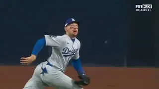 Trayce Thompson INSANE DIVING GRAB OUT IN CENTER | Los Angeles Dodgers @ San Diego Padres GAME 4