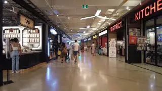 Walking in Square One Shopping Mall on a Civic Holiday Weekend・4K