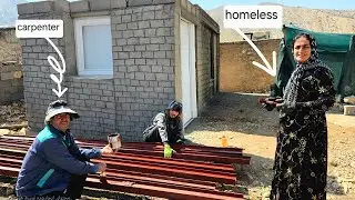 How One Carpenter Transformed A Homeless Woman's Life With Color