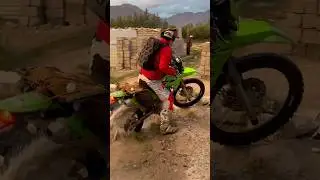 KLX230 No problem 😉. Super light and very practical for mountains 🏔️. #klx230 #kawasaki #mountains