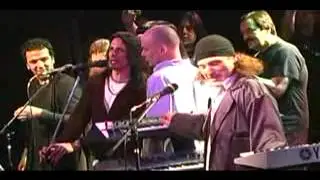16-La Esperanza-Hugo Bistolfi  con las Voces del Rock Argentino 