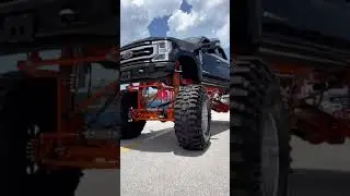 Modifıed F 250 crab walking