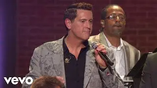Ernie Haase & Signature Sound - Climbing Higher And Higher (Live)