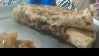 Aaj banaiye gobhi ke parathe or tamatar ki chatni 