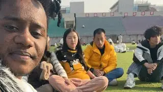 1Big Alpha kissed this Chinese on the football field and this happened…
