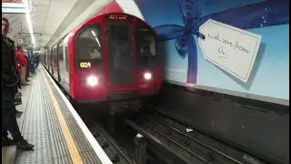 [Londres] 1992 Stock - Oxford Circus (Central Line)