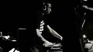 9th Wonder - Walk On By (Instrumental)