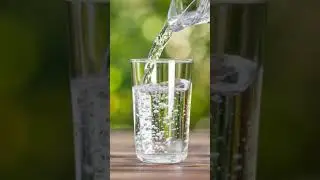 dry lips solution | #shorts #hindi #stylebro #ytshorts #lips #dryskin
