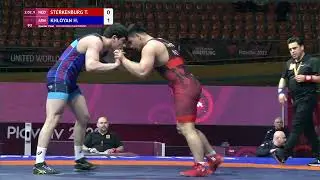 1/4 GR - 97 kg: T. STERKENBURG (NED) v. H. KHLOYAN (ARM)