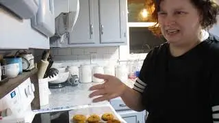 WW Blue 1 point cinnamon pumpkin donuts