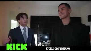 Clavicular teaches Sneako how to height mog with extra socks