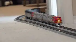 HO scale Santa Fe, SP, C&O, B&O passenger trains plus LV F units bonus footage